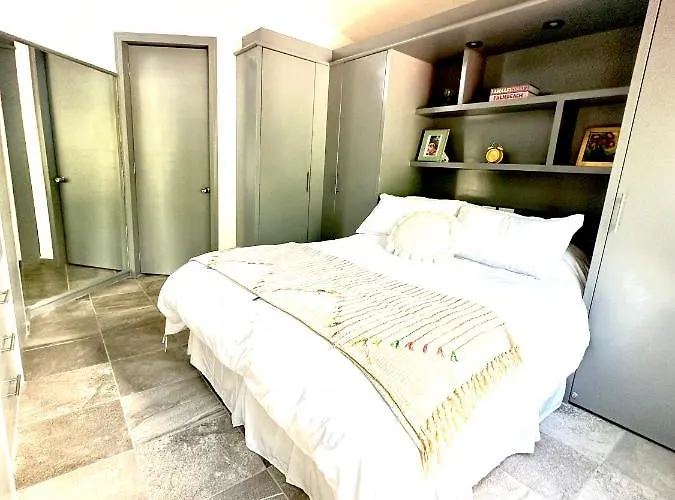 Departamento Tipo Loft Cerca De Hospital Angeles *